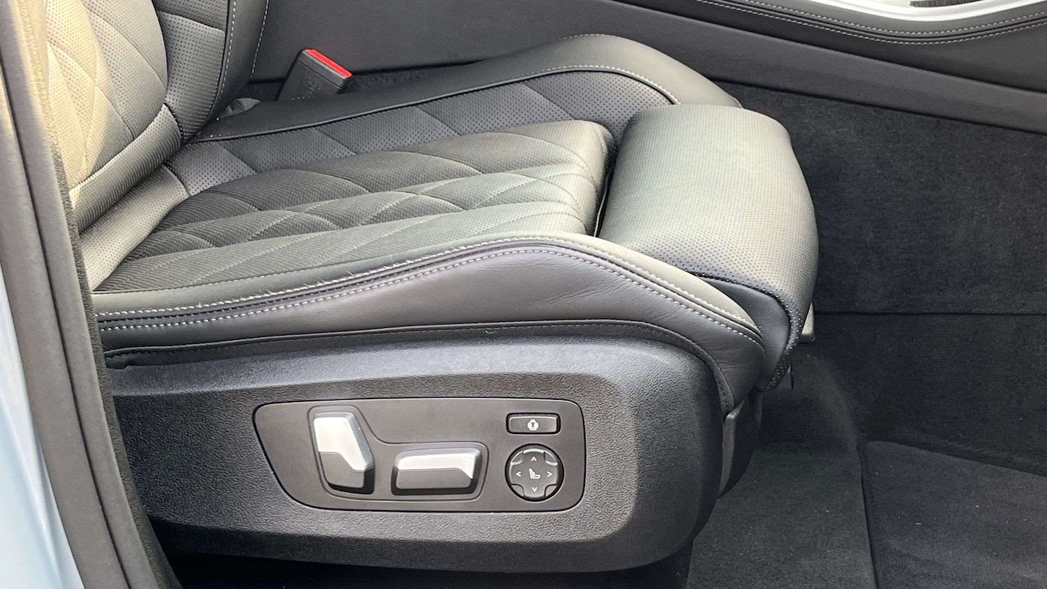 Used BMW X5 2025 for sale - 77123397: Photo 28