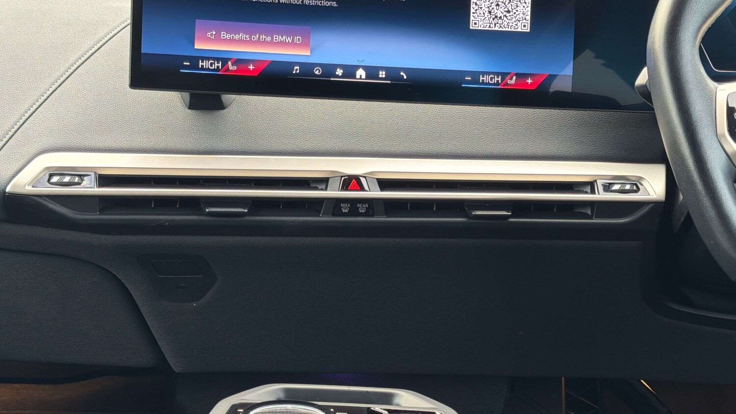 Used BMW iX 2023 for sale - 77294232: Photo 10