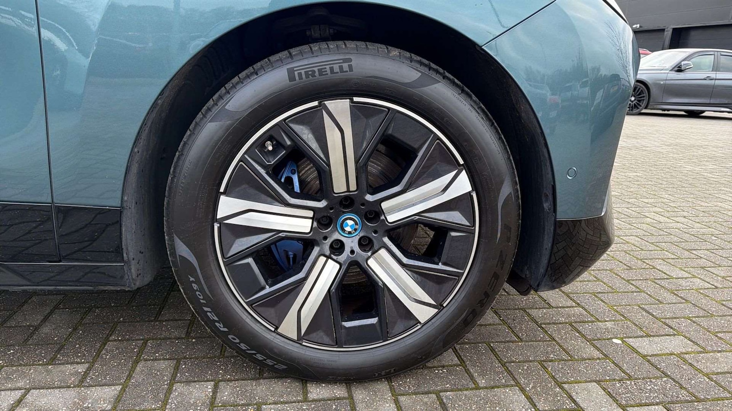 Used BMW iX 2023 for sale - 77294232: Photo 16