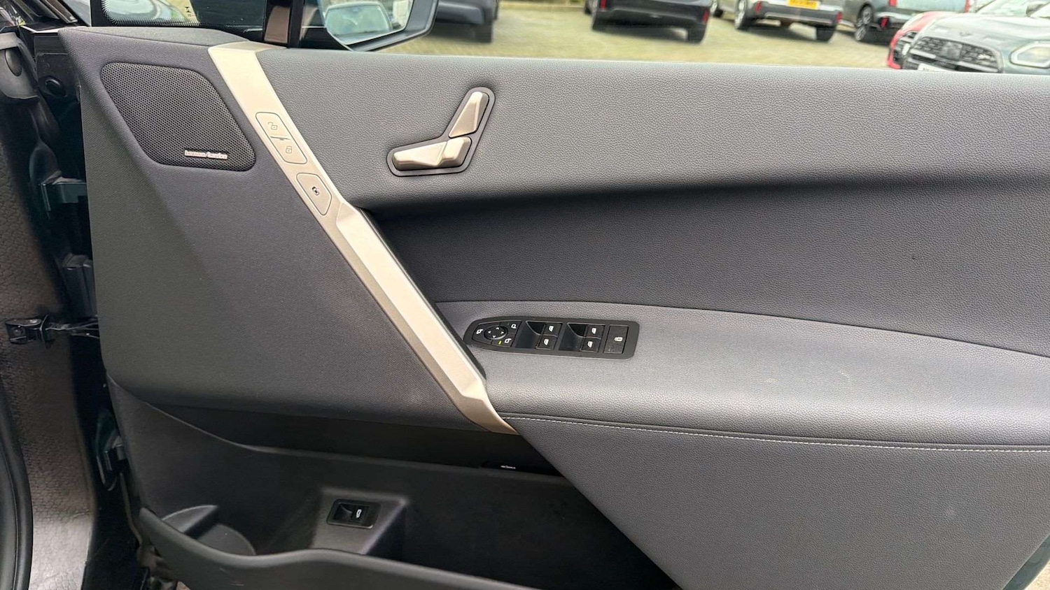 Used BMW iX 2023 for sale - 77294232: Photo 27