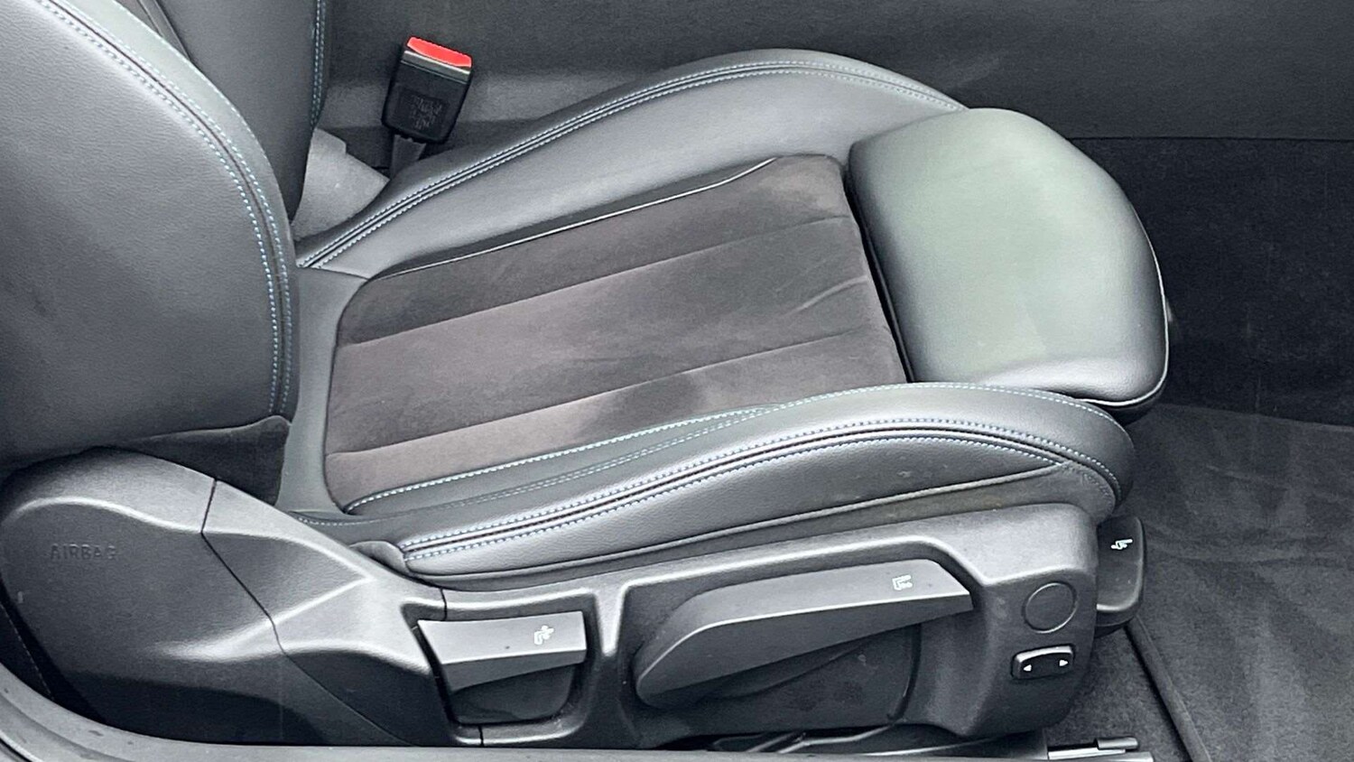 Used BMW 2 Series 2022 for sale - 77842481: Photo 28