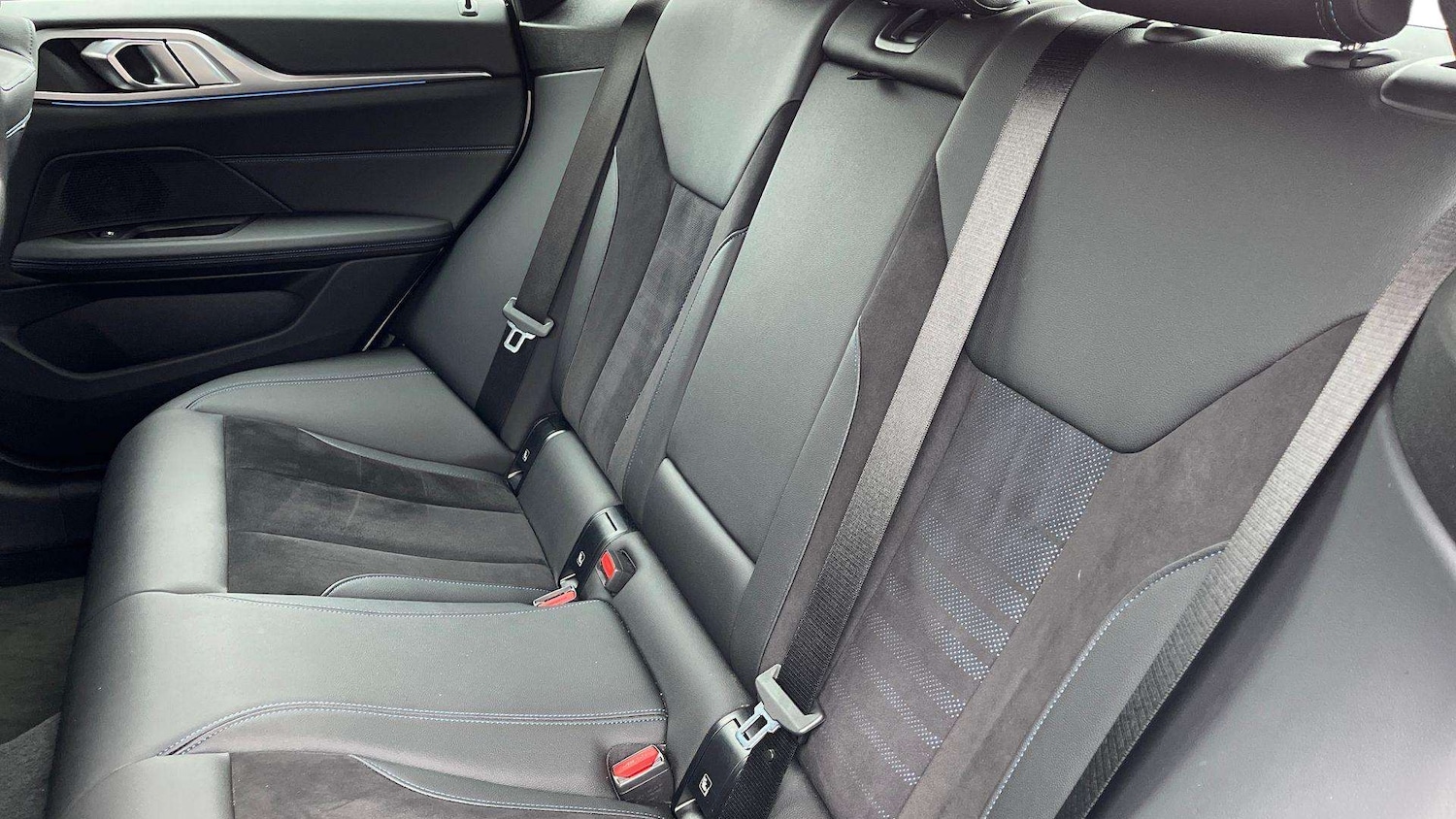 Used BMW i4 2024 for sale - 76668969: Photo 14