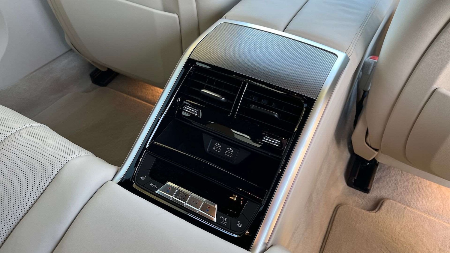 Used BMW 8 Series 2025 for sale - 76610556: Photo 34