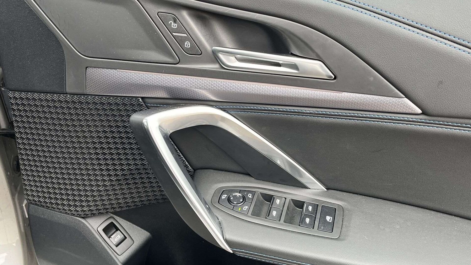 Used BMW iX1 2025 for sale - 76156190: Photo 27