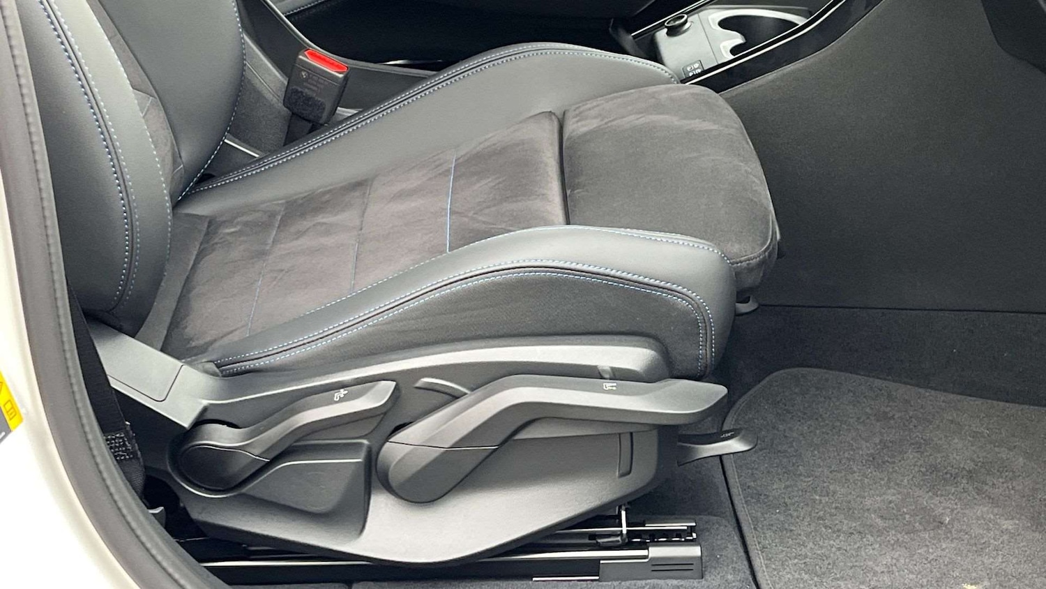 Used BMW iX2 2025 for sale - 77011051: Photo 28