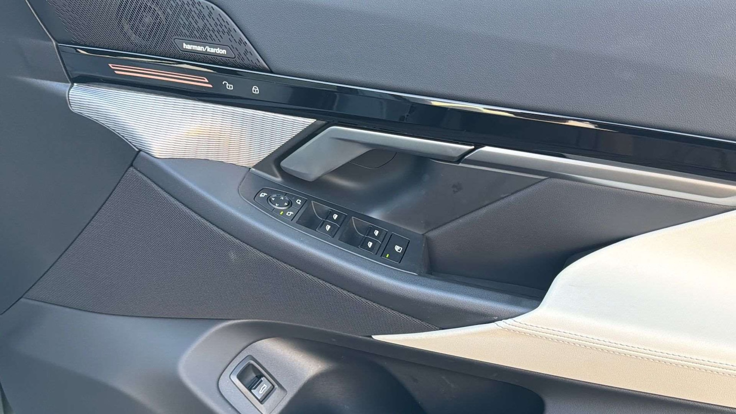 Used BMW 5 Series 2024 for sale - 76648875: Photo 27