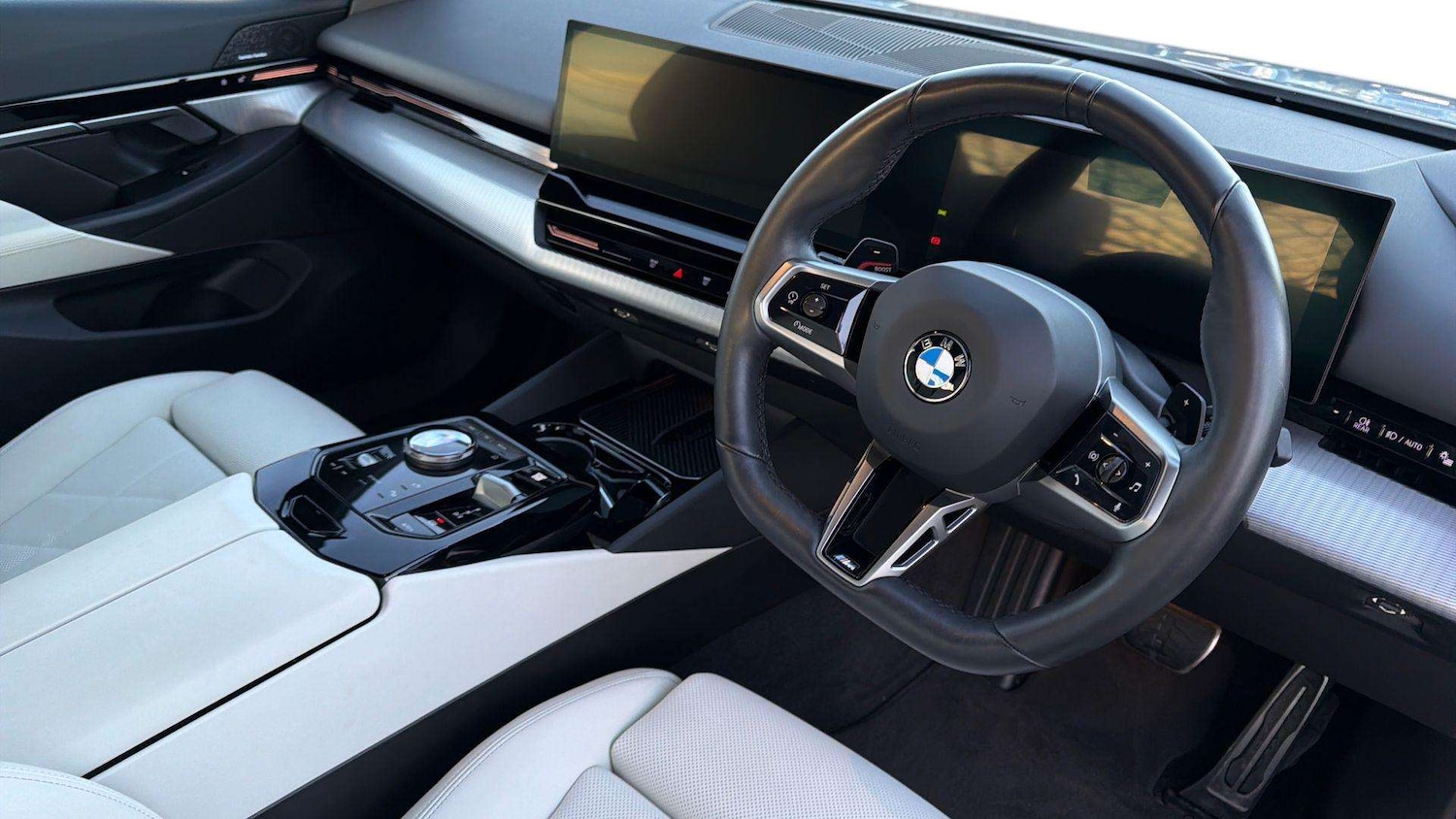 Used BMW 5 Series 2024 for sale - 76648875: Photo 8