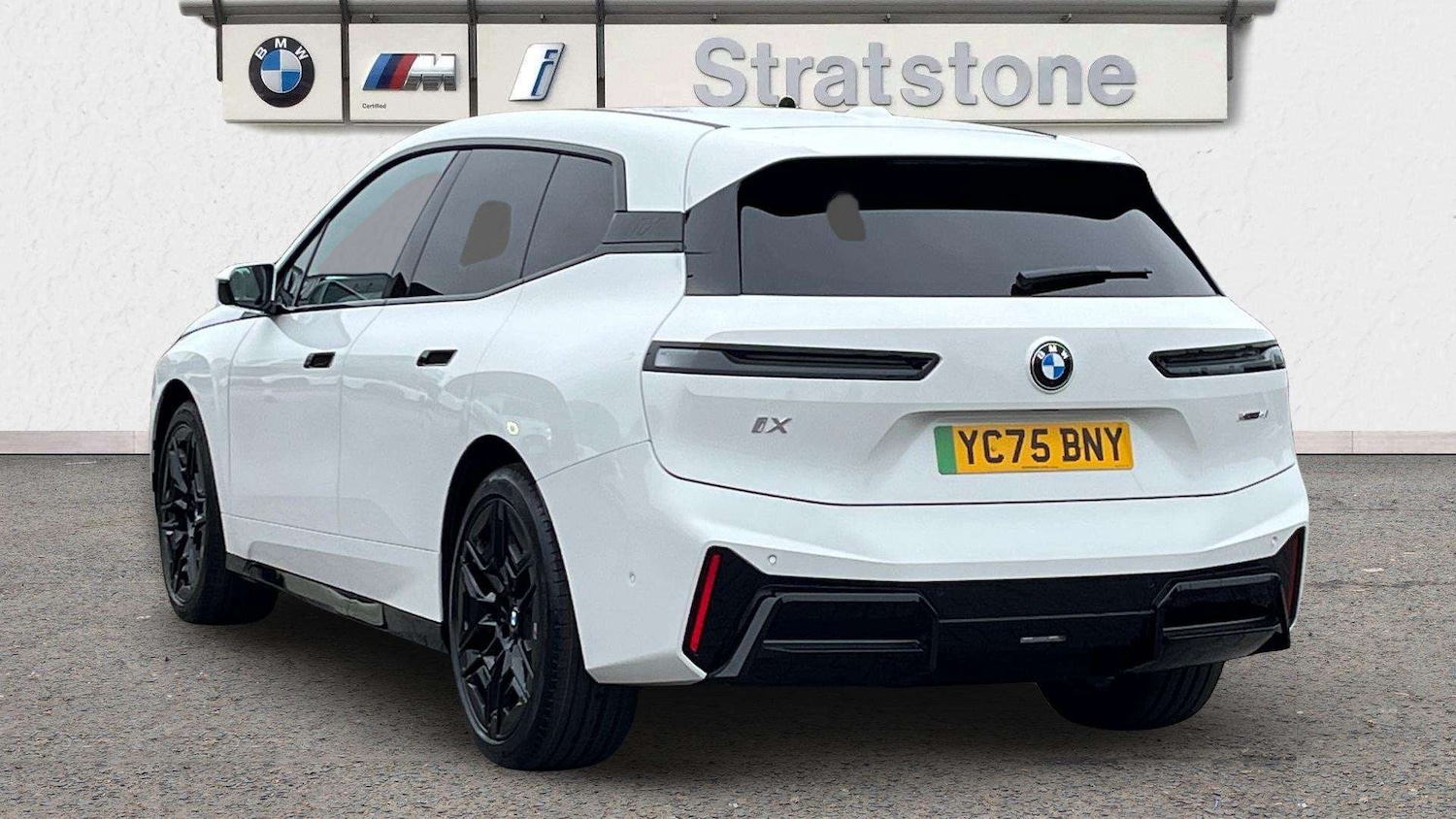 Used BMW iX 2025 for sale - 77011259: Photo 2