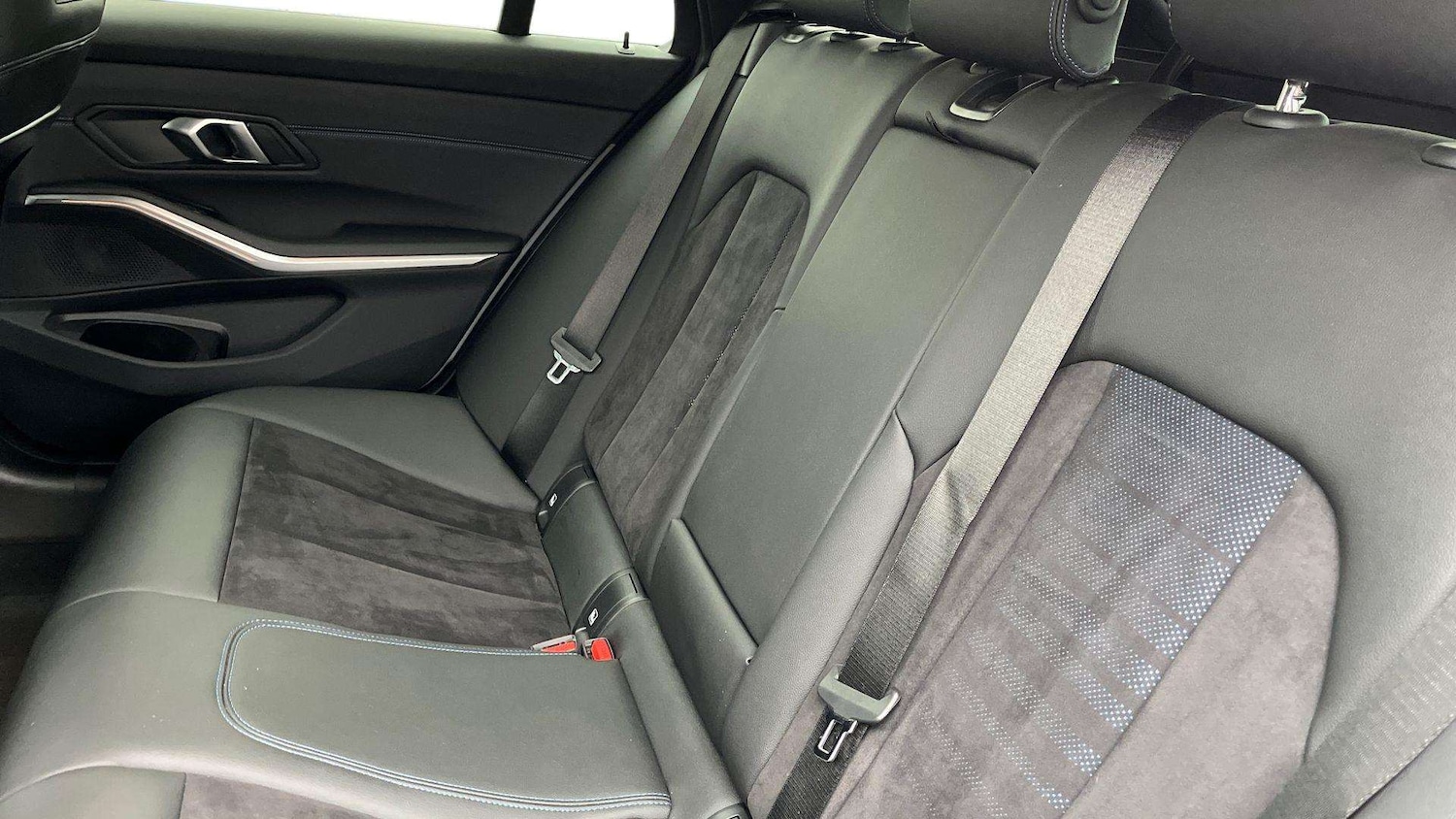 Used BMW 3 Series 2023 for sale - 76515608: Photo 14