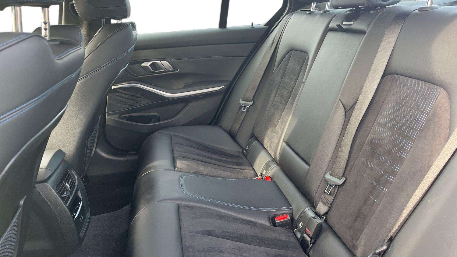 Used BMW 3 Series 2023 for sale - 77553051: Photo 14