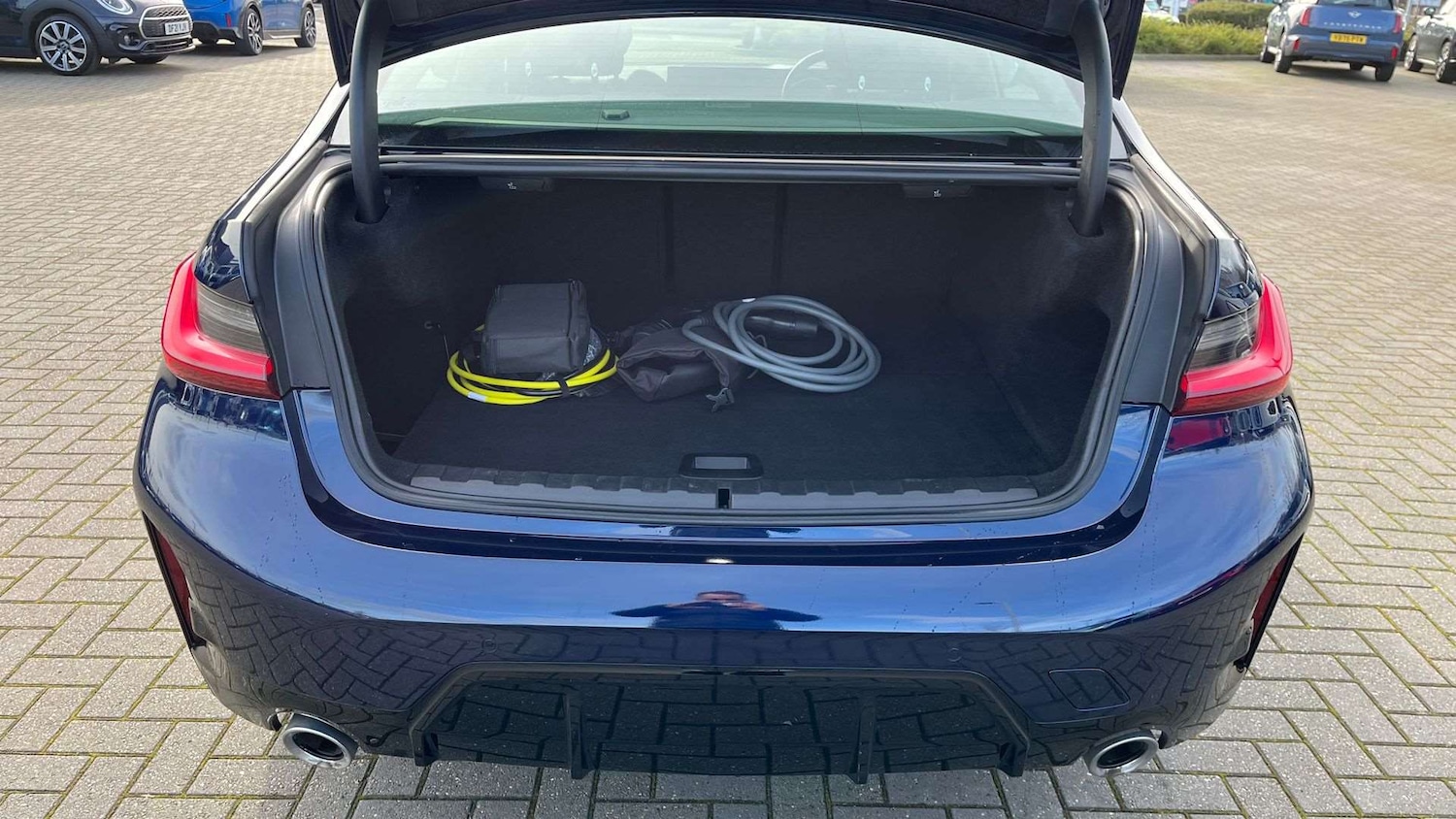 Used BMW 3 Series 2023 for sale - 77553051: Photo 15