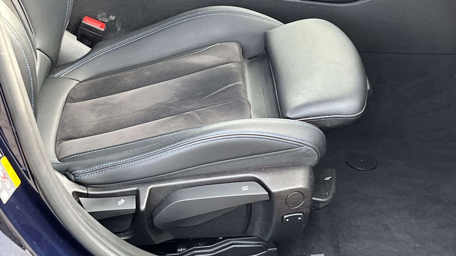 Used BMW 3 Series 2023 for sale - 77553051: Photo 28