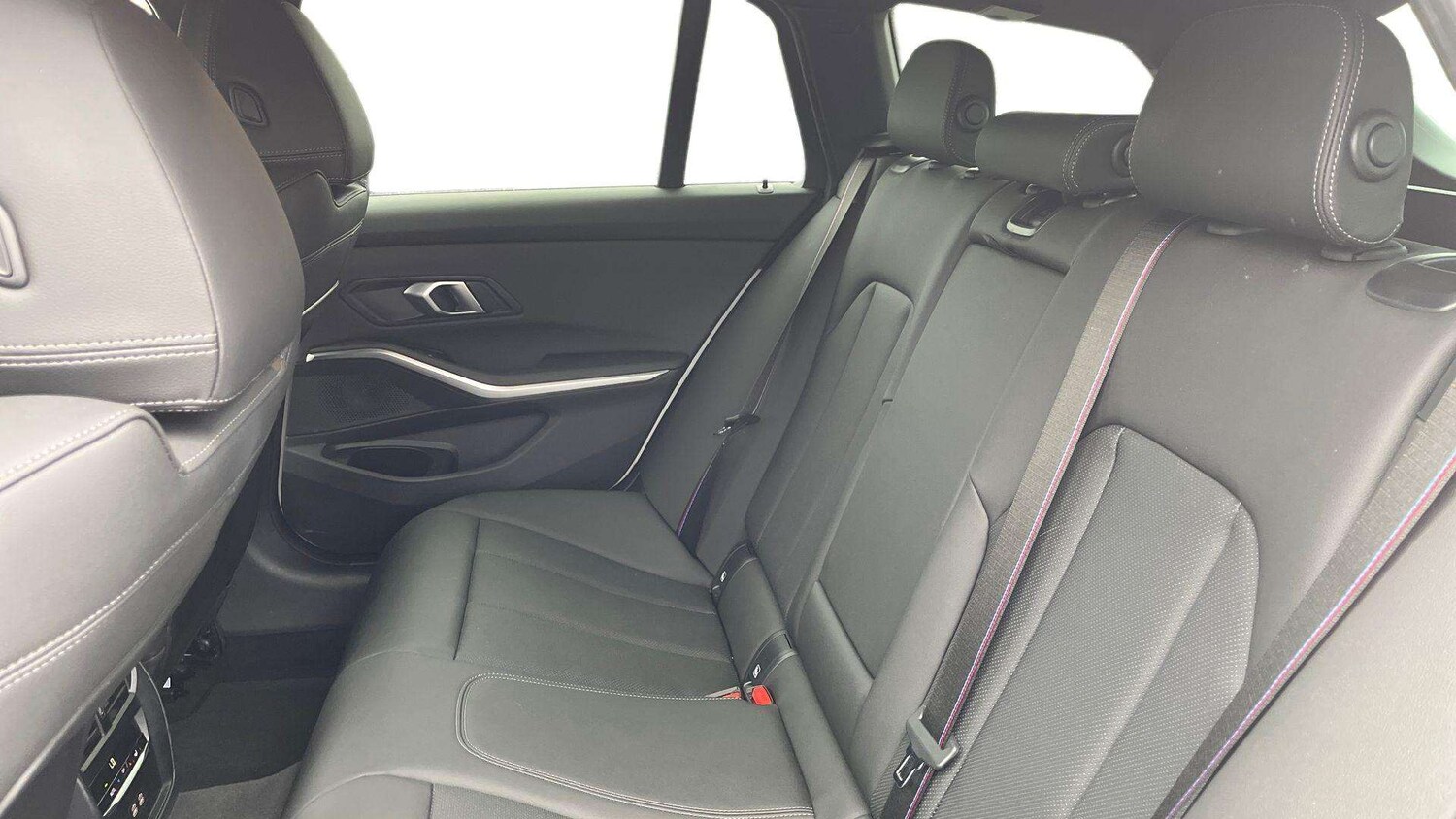 Used BMW 3 Series 2025 for sale - 76339679: Photo 14