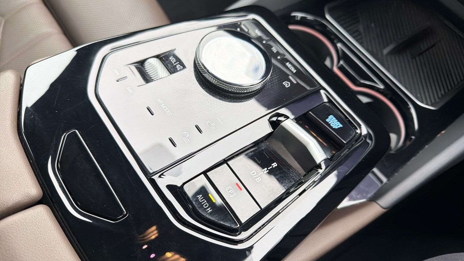 Used BMW i5 2023 for sale - 77361227: Photo 12