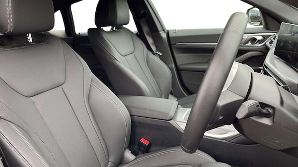 Used BMW i4 2025 for sale - 76218283: Photo 13