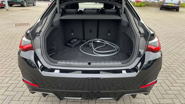 Used BMW i4 2025 for sale - 76218283: Photo 15
