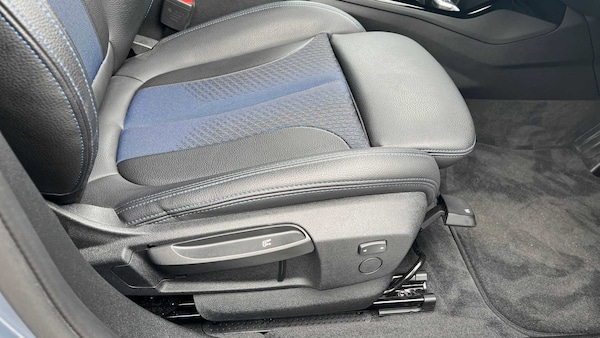 Used BMW 1 Series 2022 for sale - 75637690: Photo 28
