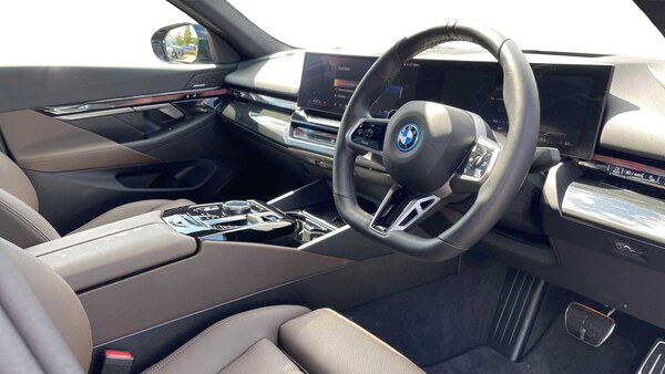 Used BMW i5 2024 for sale - 75218389: Photo 8