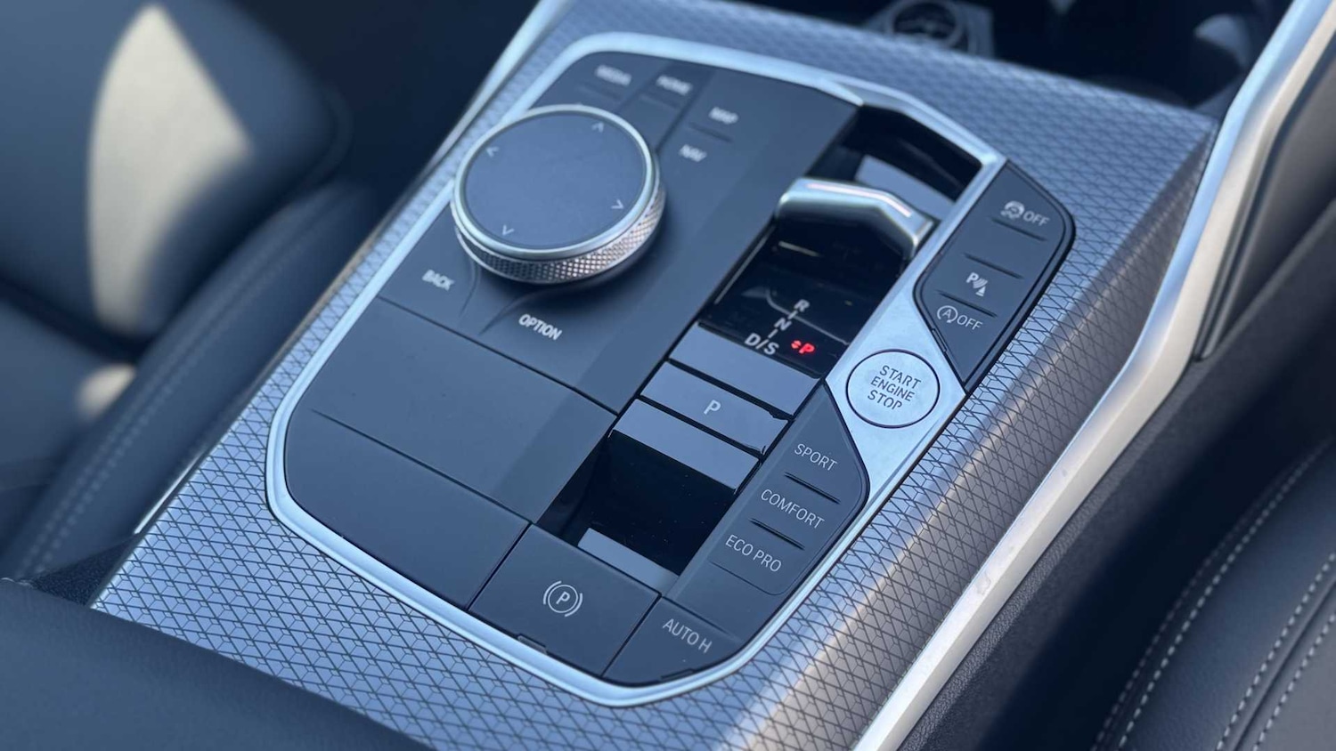 Used BMW 3 Series 2025 for sale - 76501740: Photo 10