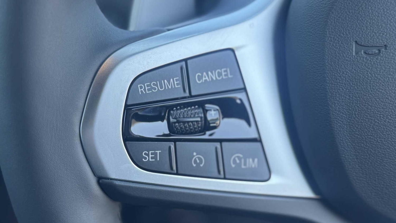 Used BMW 3 Series 2025 for sale - 76501740: Photo 17