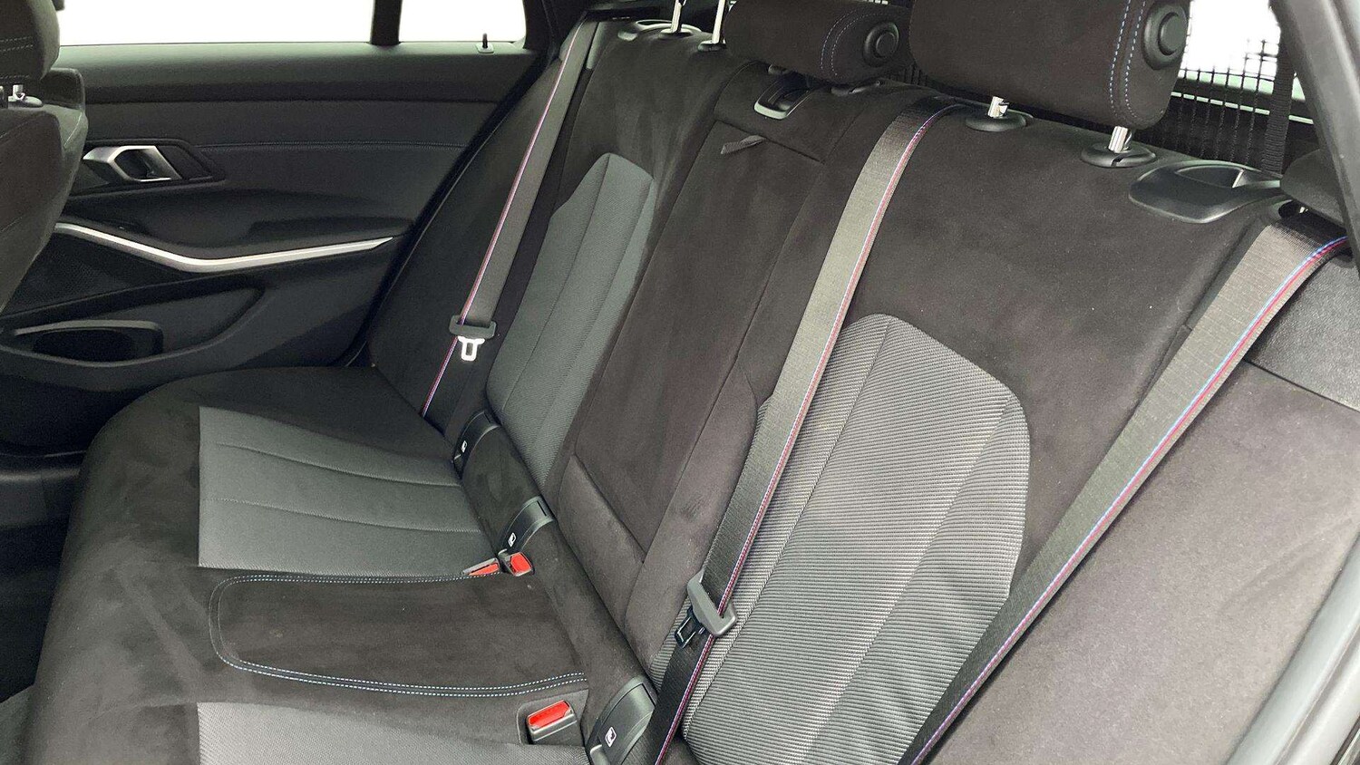 Used BMW 3 Series 2025 for sale - 76156308: Photo 14