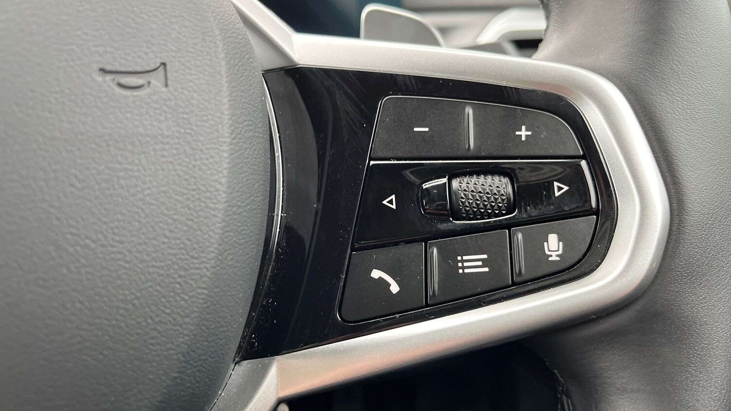 Used BMW 3 Series 2025 for sale - 76156308: Photo 23