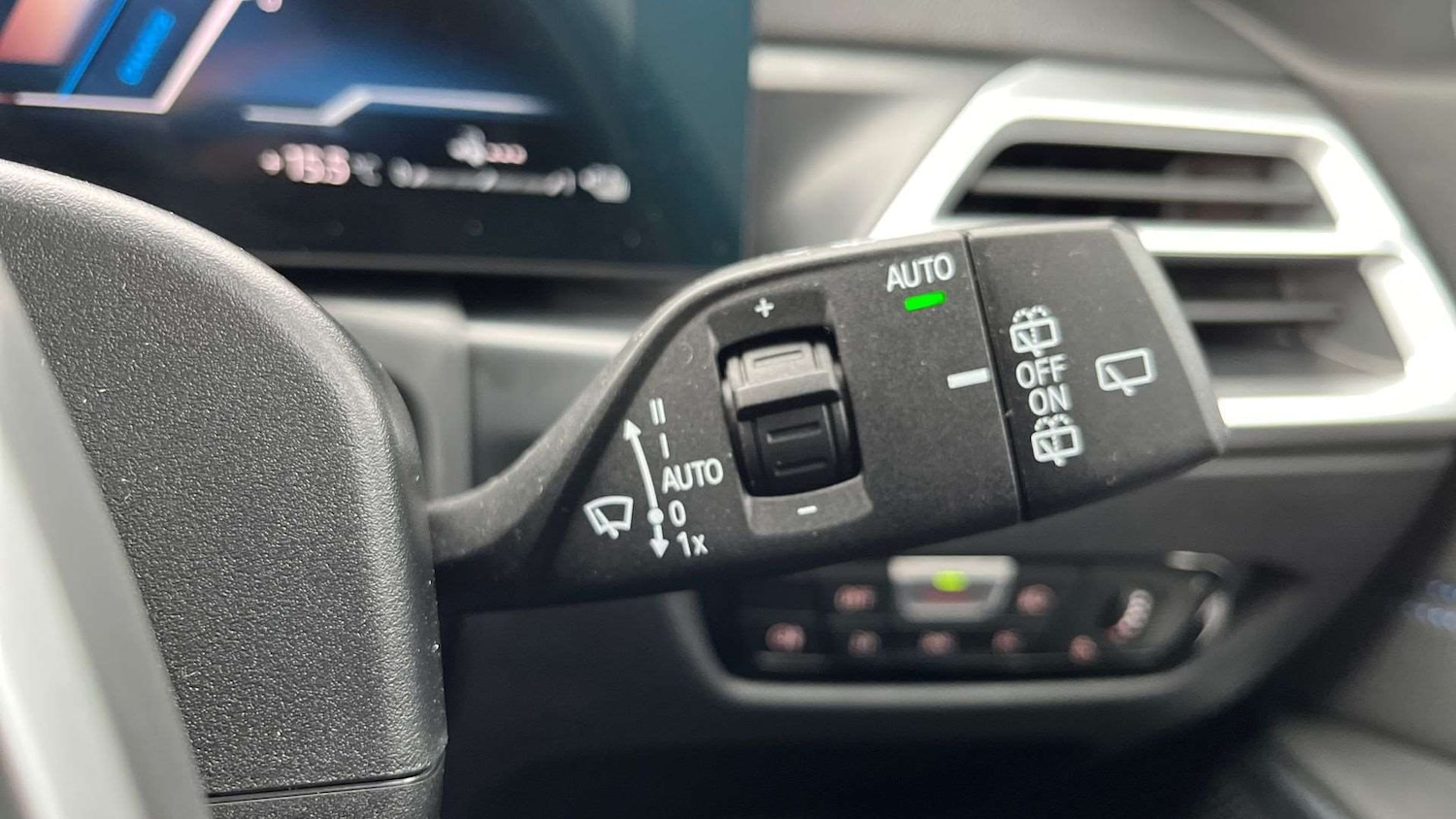 Used BMW 3 Series 2025 for sale - 76156308: Photo 30