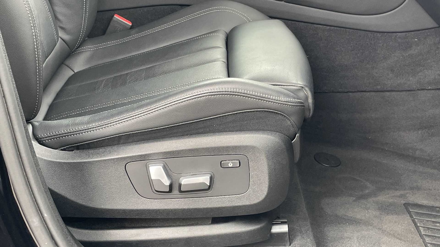 Used BMW X6 2023 for sale - 76540815: Photo 28