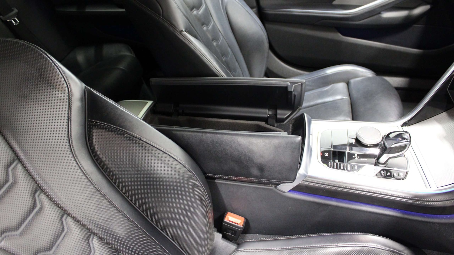 Used BMW 8 Series 2021 for sale - 76902270: Photo 33