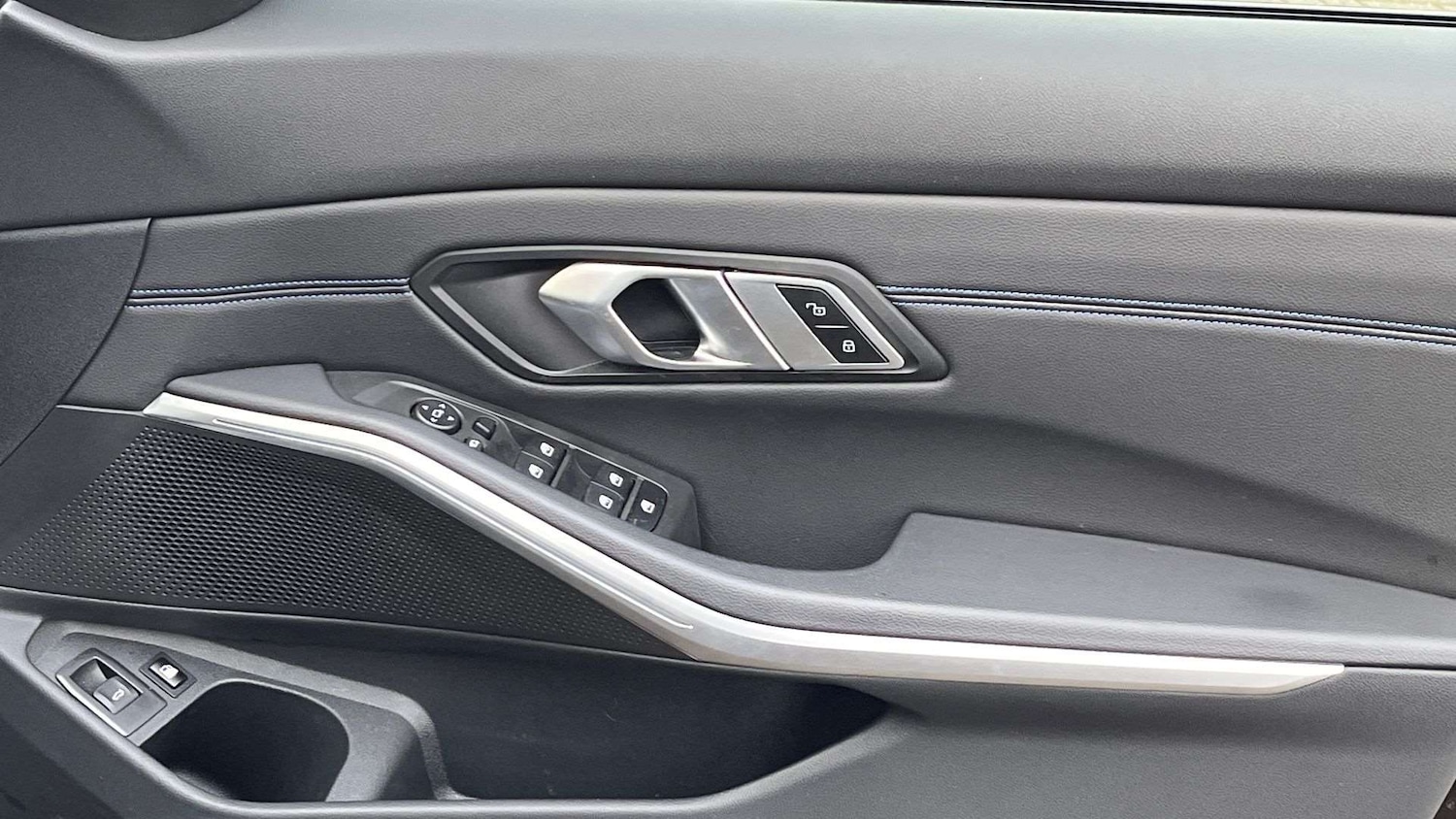 Used BMW 3 Series 2022 for sale - 77233082: Photo 27