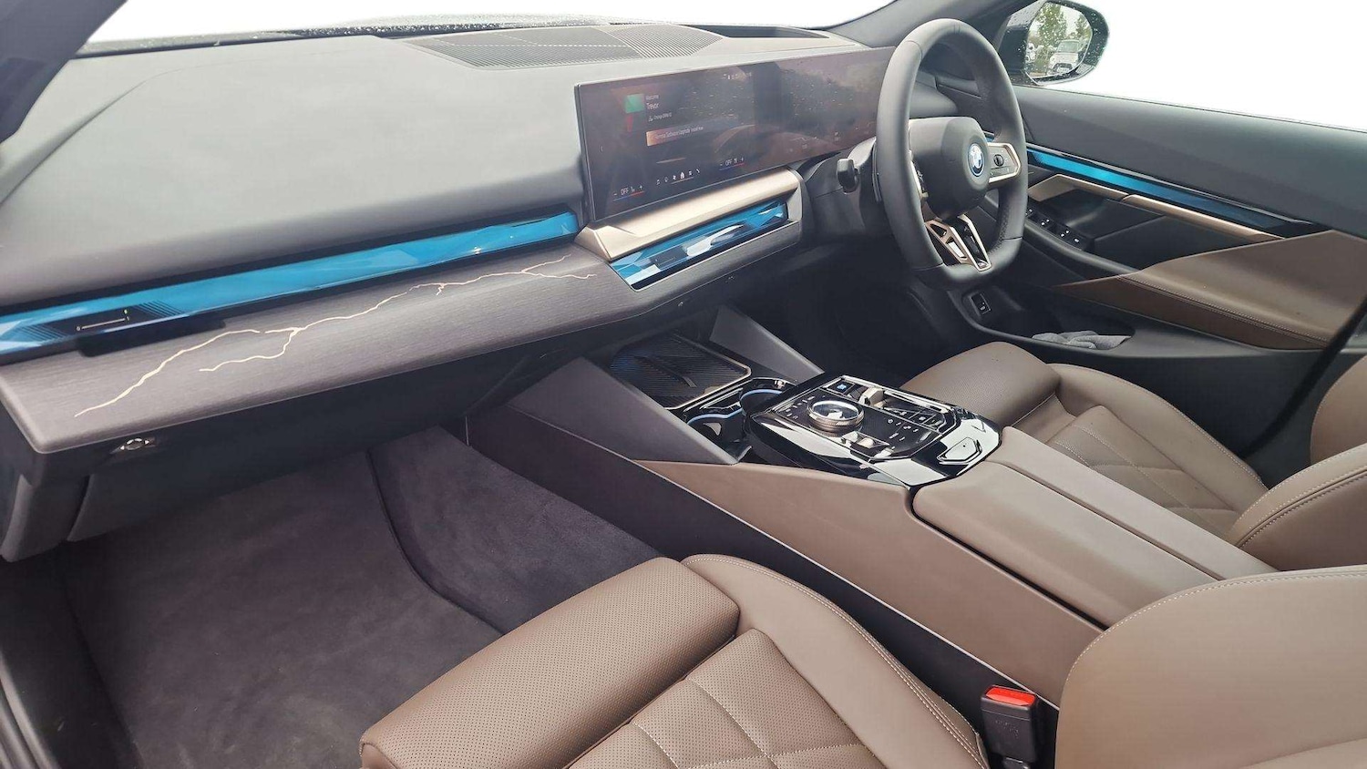 Used BMW i5 2025 for sale - 76016125: Photo 9