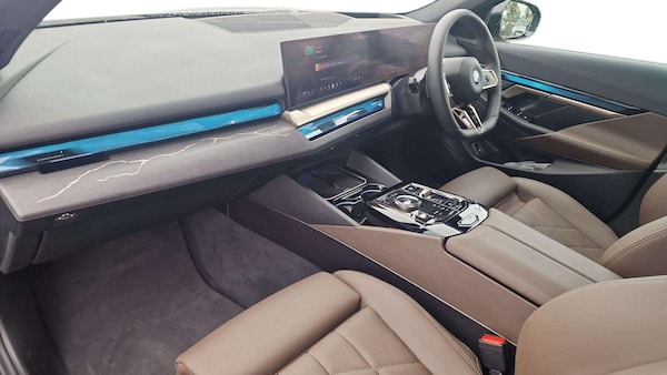 Used BMW i5 2025 for sale - 76016125: Photo 9