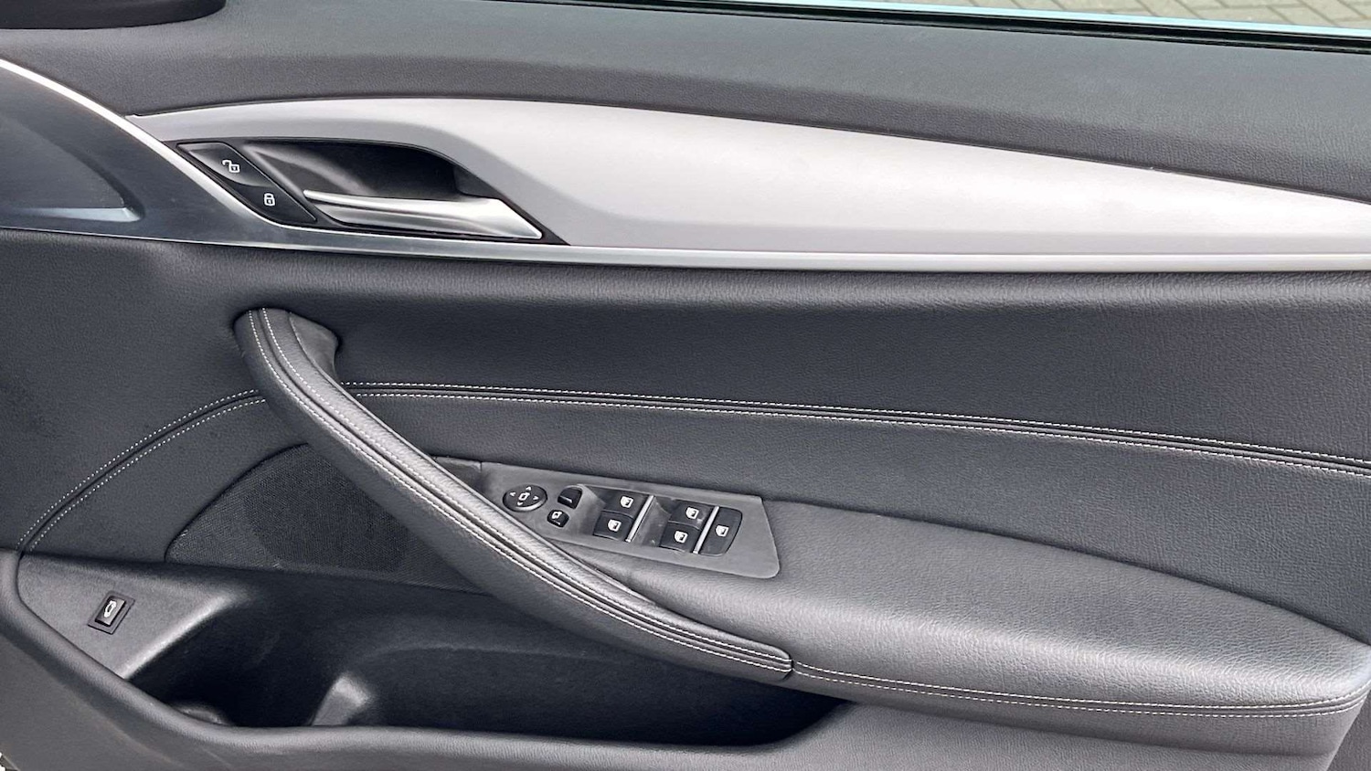 Used BMW 5 Series 2022 for sale - 75951414: Photo 27