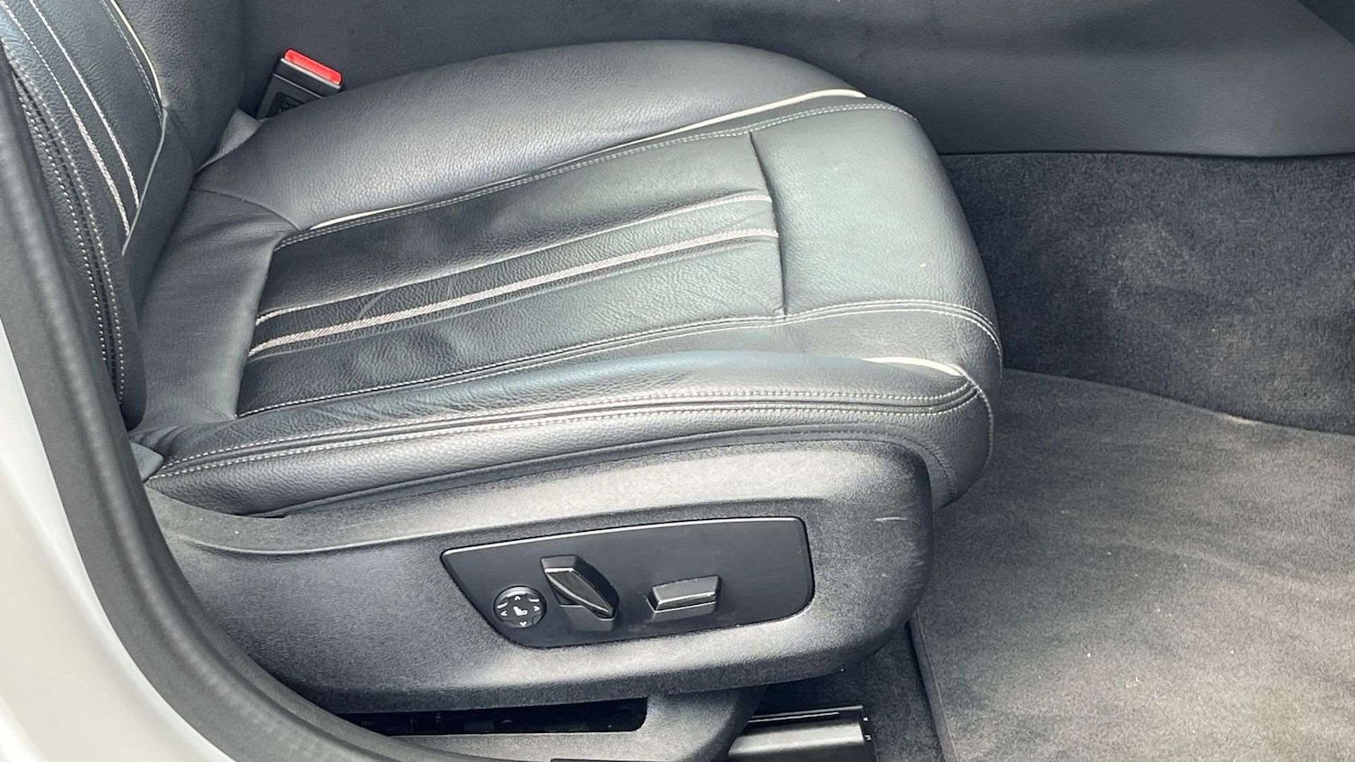 Used BMW 5 Series 2022 for sale - 75951414: Photo 28