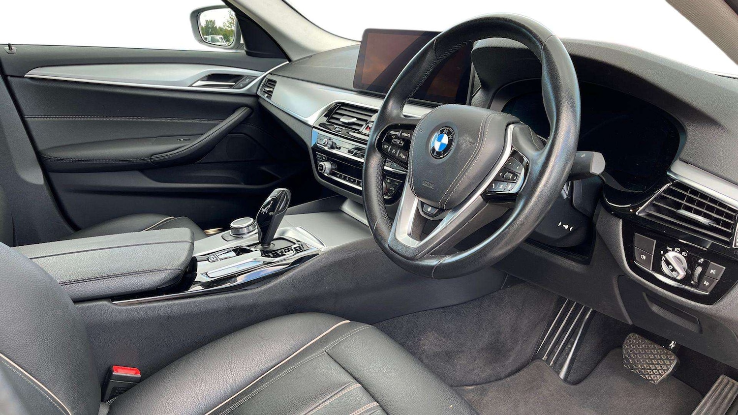 Used BMW 5 Series 2022 for sale - 75951414: Photo 8