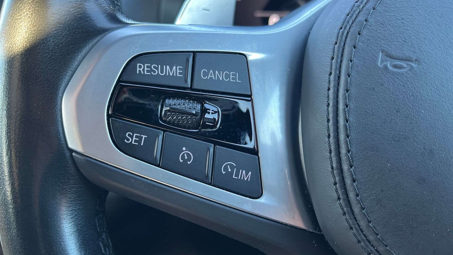 Used BMW 5 Series 2022 for sale - 77123472: Photo 22