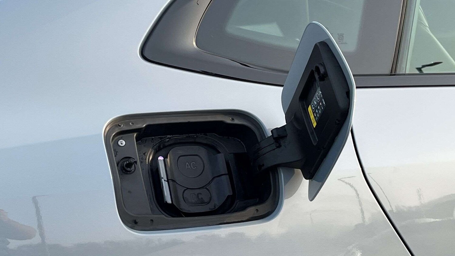 Used BMW i4 2025 for sale - 77772171: Photo 24