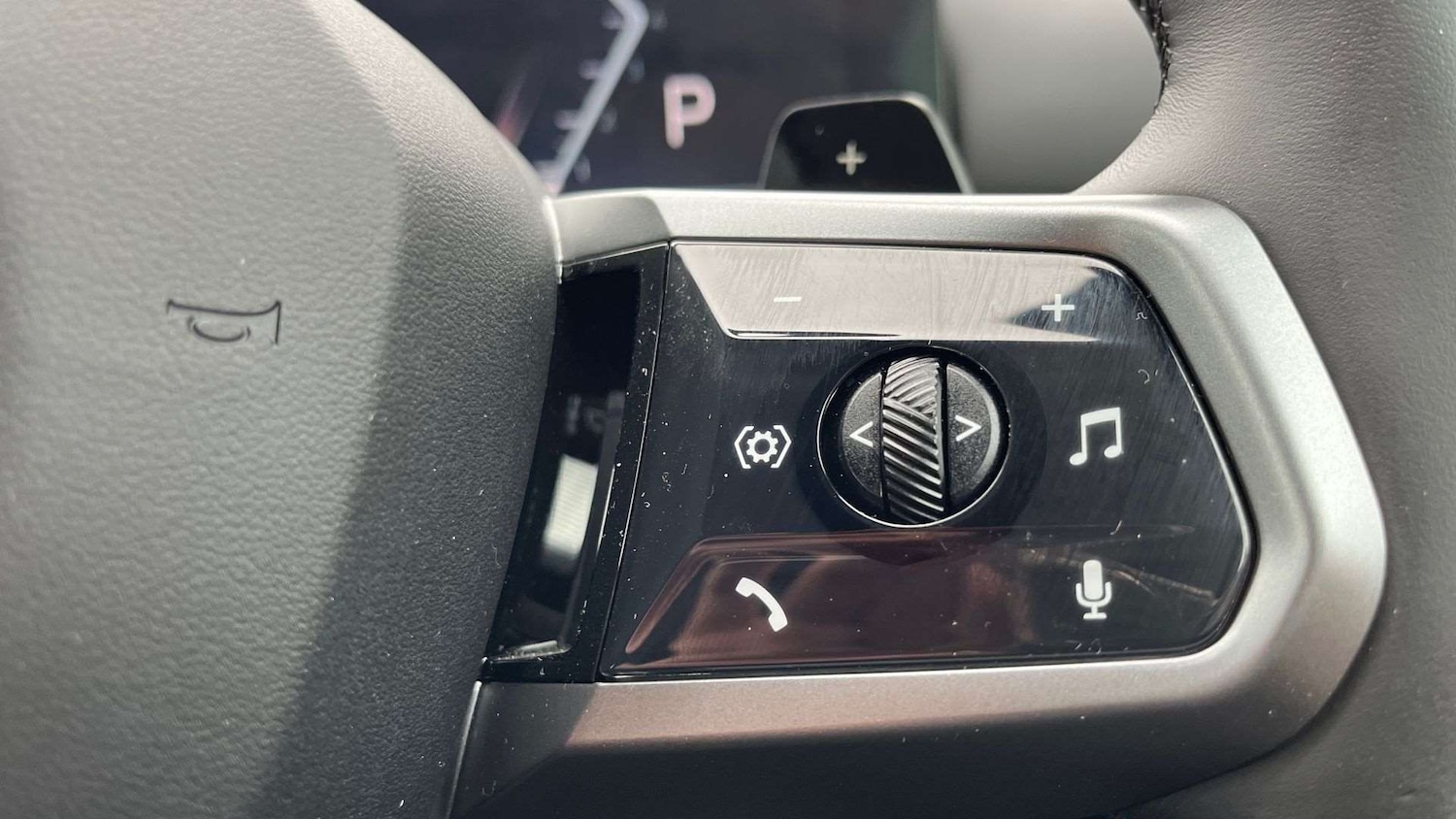 Used BMW 5 Series 2025 for sale - 76176910: Photo 23