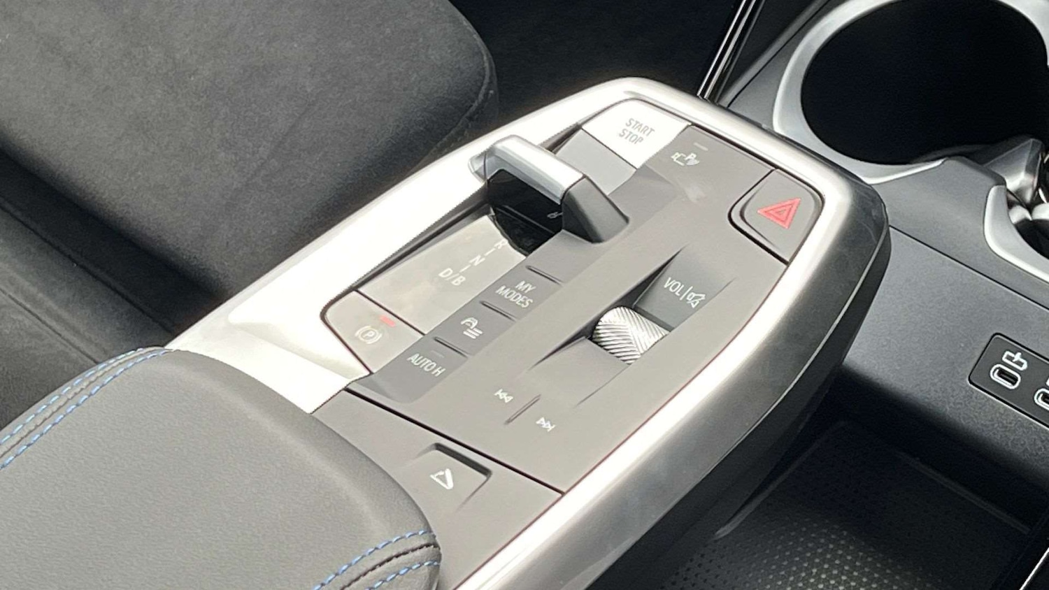 Used BMW iX2 2025 for sale - 77011242: Photo 12