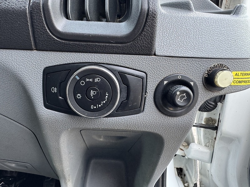 Used Ford Transit 2018 for sale - 77968020: Photo 6