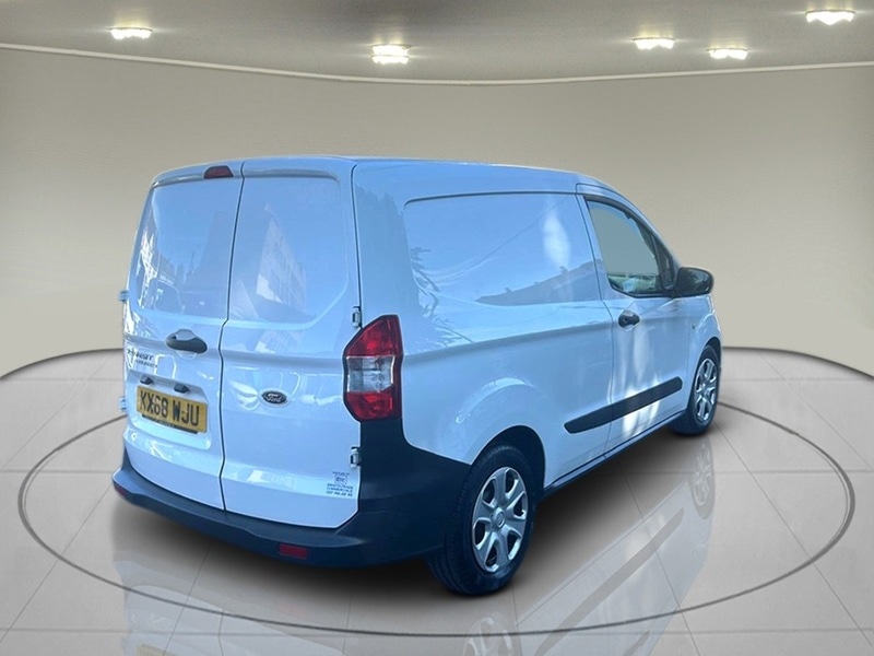 Used Ford Transit Courier 2018 for sale - 76374658: Photo 5