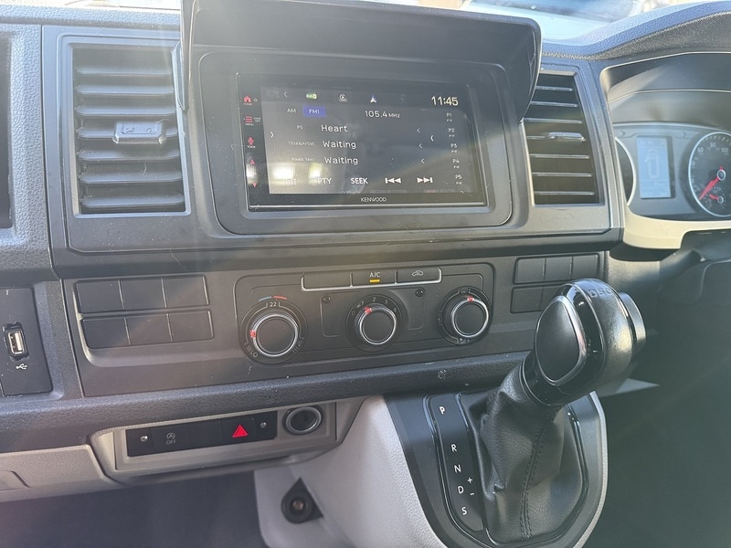 Used Volkswagen Transporter 2017 for sale - 76836663: Photo 15