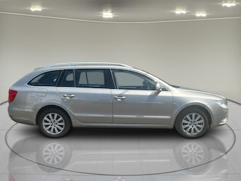 Used Skoda Superb 2012 for sale - 78749929: Photo