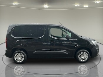 Used Citroen Berlingo 2021 for sale - 75398127: Photo