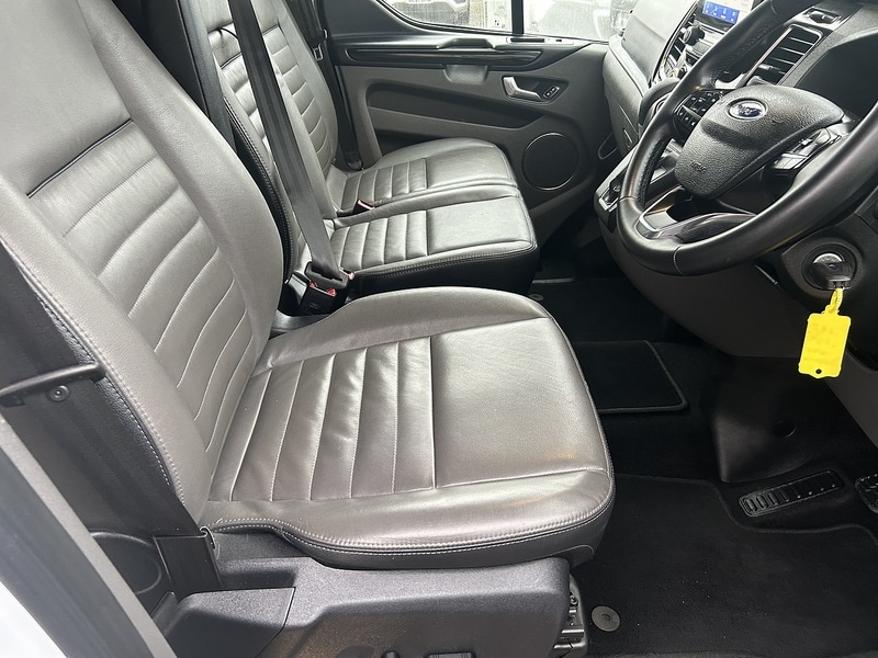 Used Ford Tourneo Custom 2023 for sale - 76232401: Photo 11