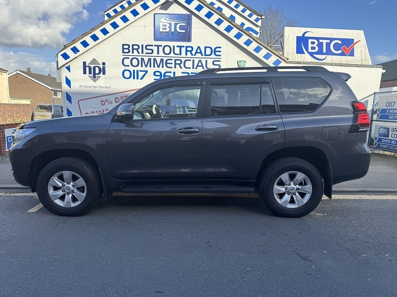 Used Toyota Land Cruiser 2023 for sale - 77891403: Photo 3