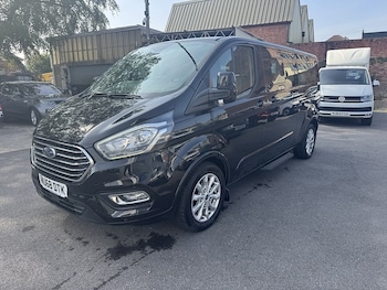 Used Ford Tourneo Custom 2018 for sale - 79297415: Photo