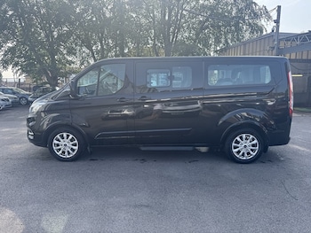 Used Ford Tourneo Custom 2018 for sale - 79297415: Photo