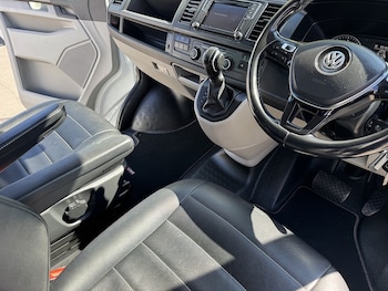 Used Volkswagen Transporter 2019 for sale - 79592730: Photo
