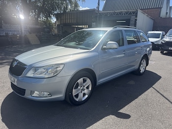 Used Skoda Octavia 2010 for sale - 79381106: Photo